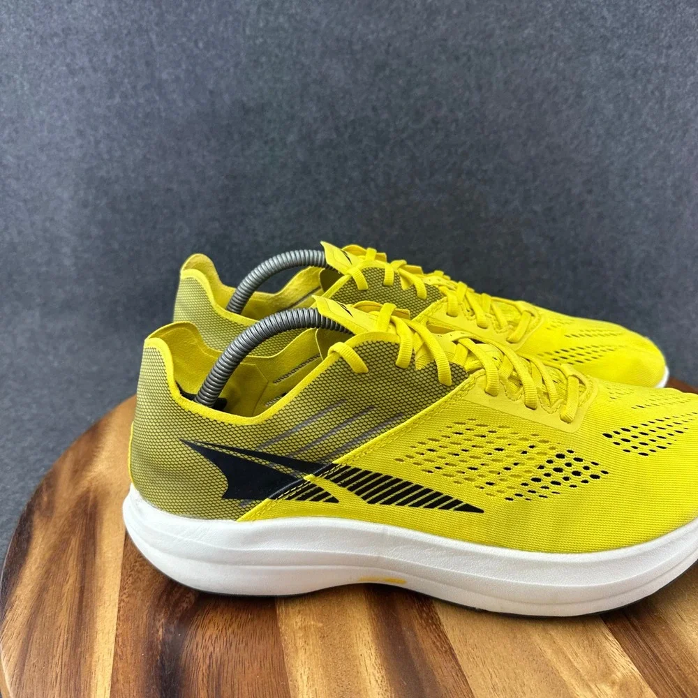 ALTRA Mens Sz 10.5 Vanish Carbon Road Running Hiking Shoe Yellow Sneaker Comfort